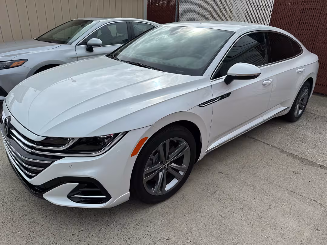 White 2023 Volkswagen Arteon 2.0T SE R-Line FWD Sedan Front-Wheel Drive Automatic